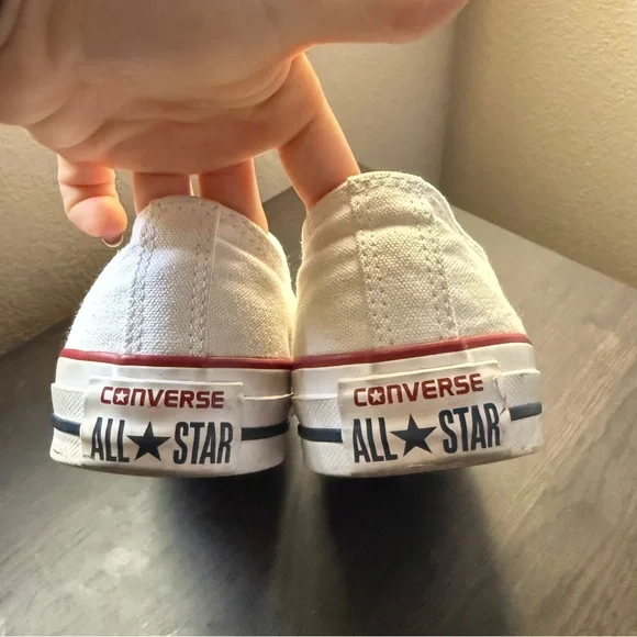 Converse low top white sneakers - Picture 3 of 6